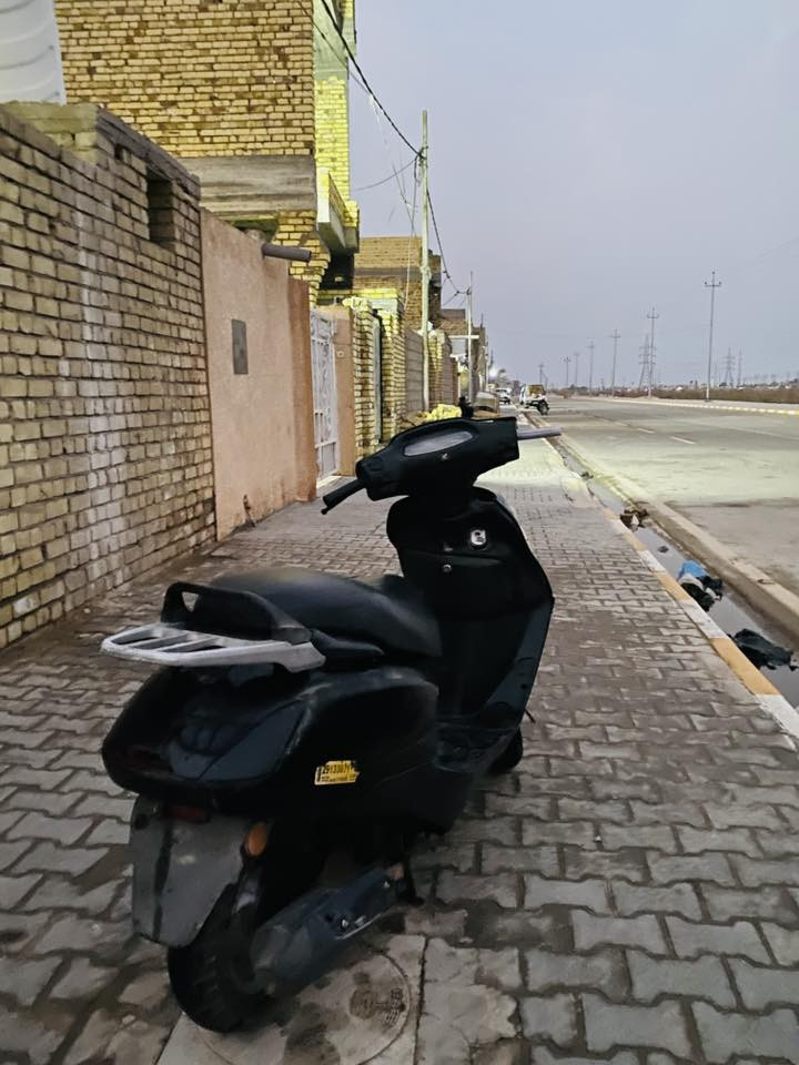 دراجه للبيع سبيسي ماليزي سعر 375 وبيه مجال مكاني واسط قضاء الحي ***********
