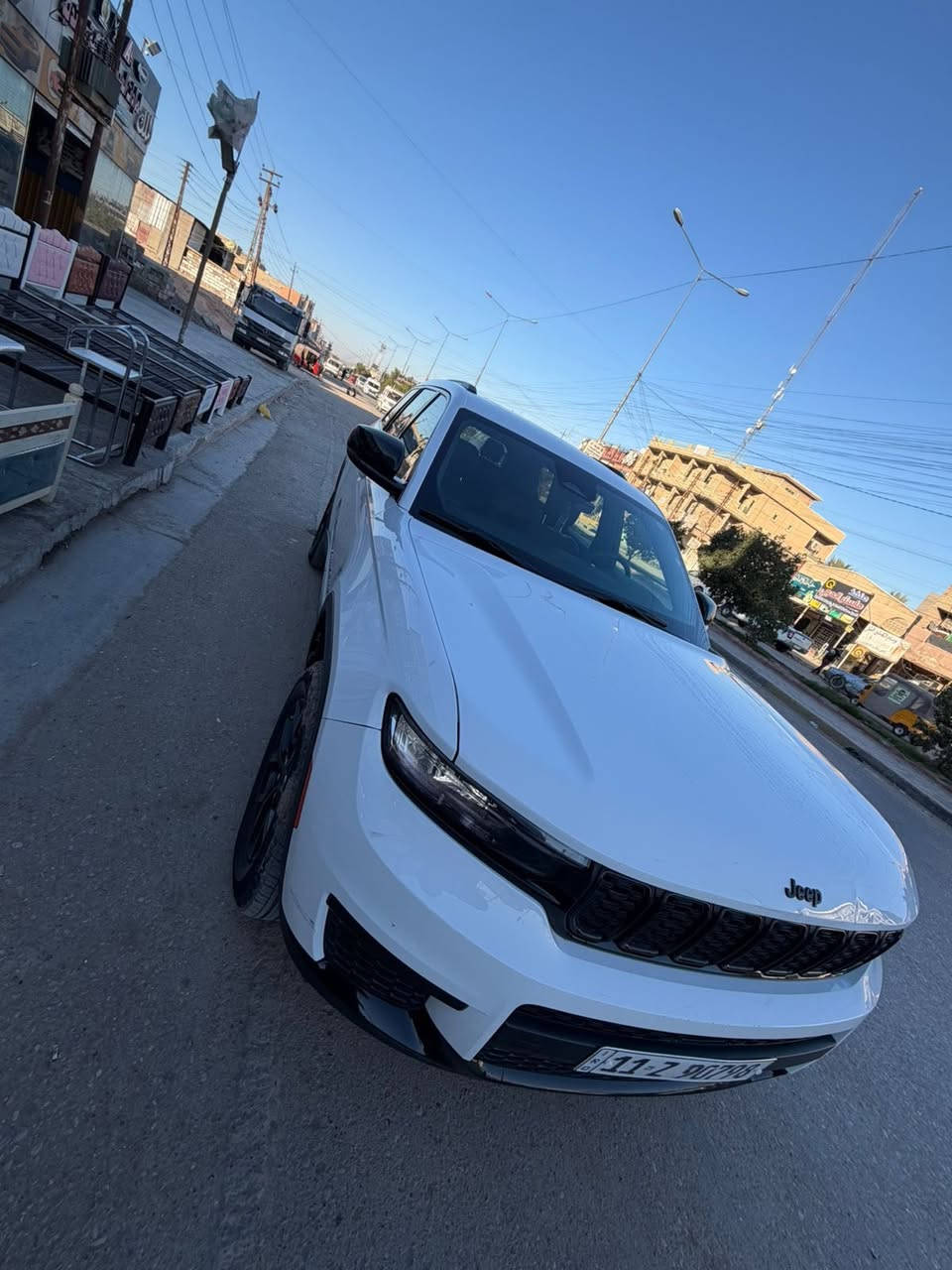 السلام عليكم جيب كراند شيروكي التيتيود بلاك ادشن موديل 2025
سياره وارد امريكي

فقط  حادثه فقط جاملغ مبدل نفس الون

مرقمه سياره بسمي تحويل ثاني يوم 

محرك3.6لتر 6سلندر 

معه نضام الدفع تو ويل (2)

تشغيل عن بعد  فتحت سقف 

سياره 7راكب 

السعر 335
وبيه مجال بصيط 

اني مكلف بل نشر 

تواصل رقم صاحب سياره 

***********

مامتواجد عل خاص
