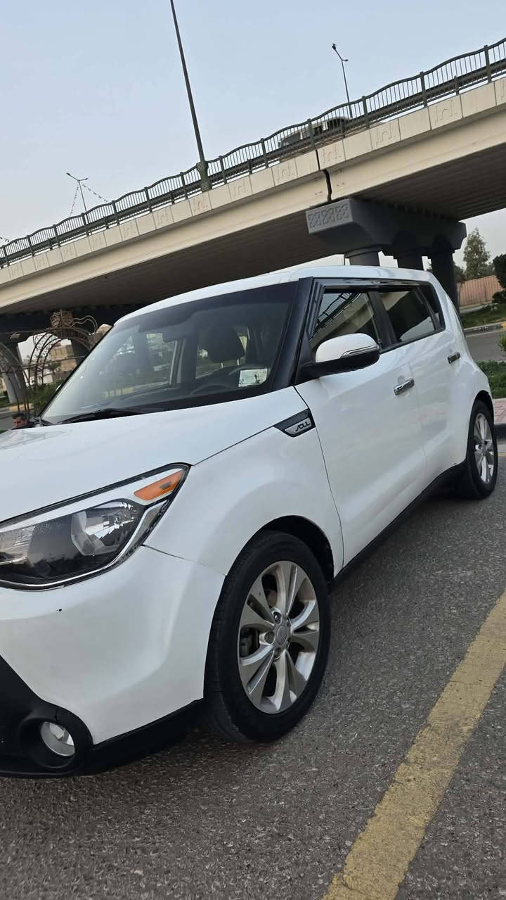 السلام عليكم مرخصت الادمن المحترم
كيا صول موديل 2016 رقم كربلاء تحويل مباشر 

وارد امريكي مكينه الفين السياره حادثها بأمريكا جاملغ وبنيد مبدلات وهنا بلعراق ستعمال بنيه صايره بيهه صبغات بدون ضربه ومعجون فقط رشات خفيفه ابيع حزام حتى ماتعبك وتعبني حزام من لجام وجوه وارجع اكرر لسياره مابيهه حزام بس ابيع هيج احسن الي ولليشتري كير مكينه حداديه كله مكفول السياره نضيفه ونضافته كدامكم بالصور رايدها 103 وبيهه مجال بسيط للشراي مكان لسياره كربلاء وهذا رقمي الشراي يتصل ويدلل بخدمته 

***********
