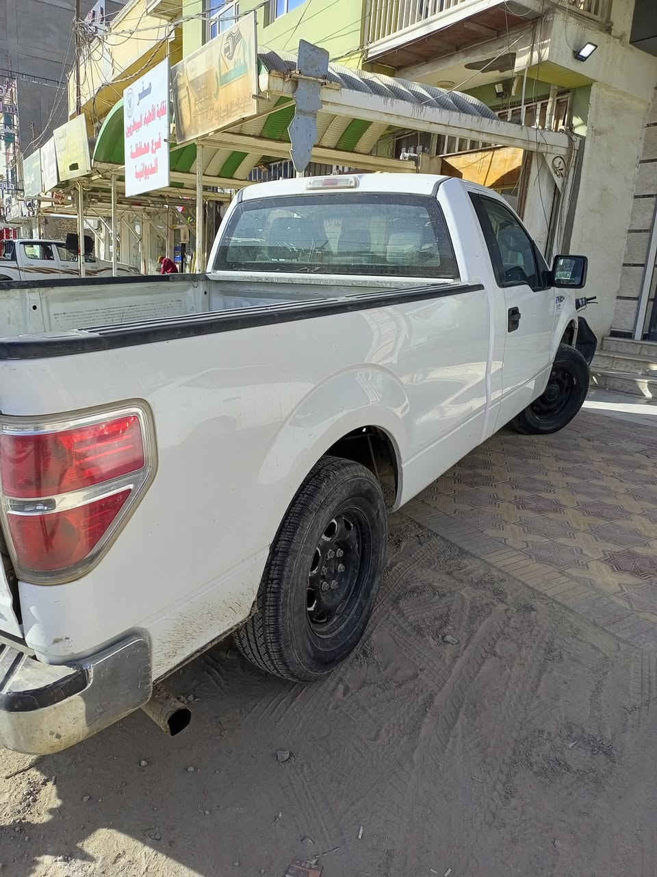 فورد موديل ١٢ كفاله عامه بدون صبغ ولا ضربه بيع مستعجل او مراوس سيلره زغيره معه فرق مكاني ديوانيه رقم اربيل تاخذ صافي ما عليها غرامات ***********
