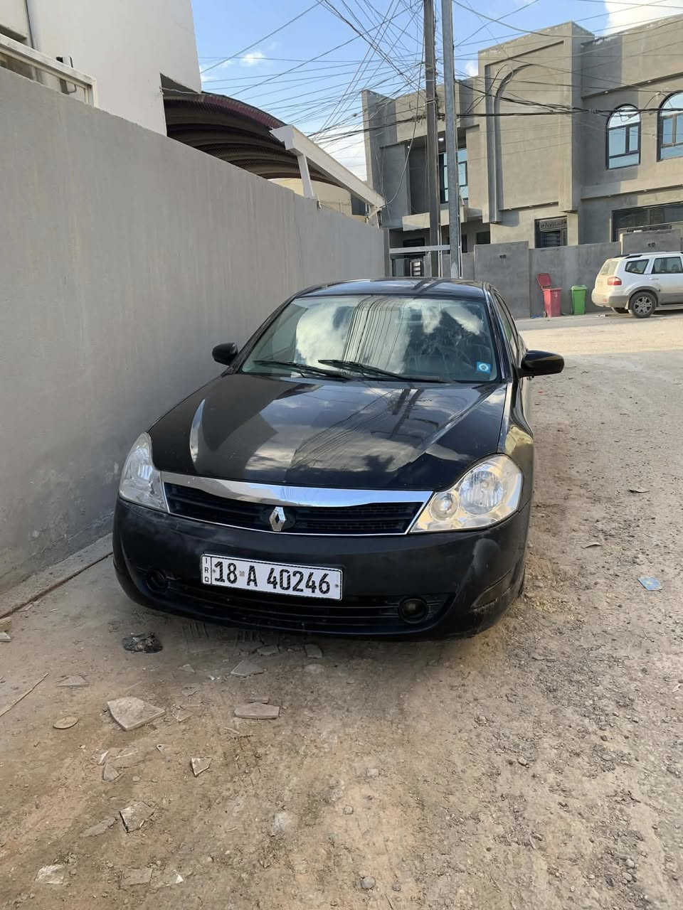 السلام عليكم
للبيع رينو سافران 2009 6سلندر لون اسود رقم بابل باسمي تبريد قطعتين تدفئة كشنات مري شفط زوج تايرات جديد الداخل نضيف جدا 
للاستفسار تعال خاص 
السعر 71 وبيها مجال بسيط
‏‭0771 806 0100‬
***********
