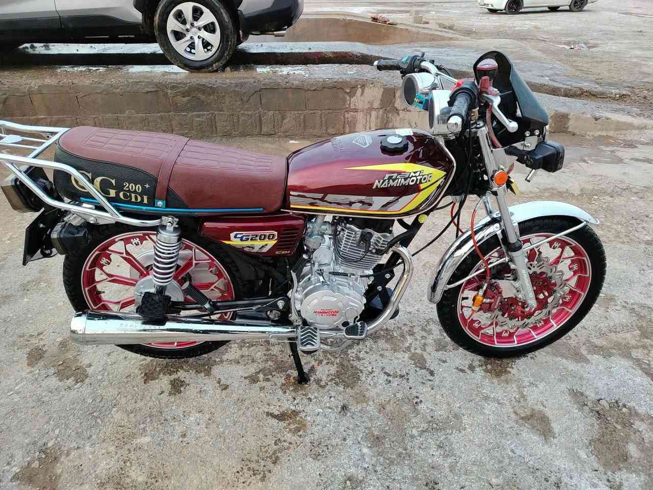 السلام عليكم دراجه نام برو 5 قير نظافه فول المكان ديالى بلدروز.   السعر 825 وبيها مجال شي قليل      ***********. ***********
