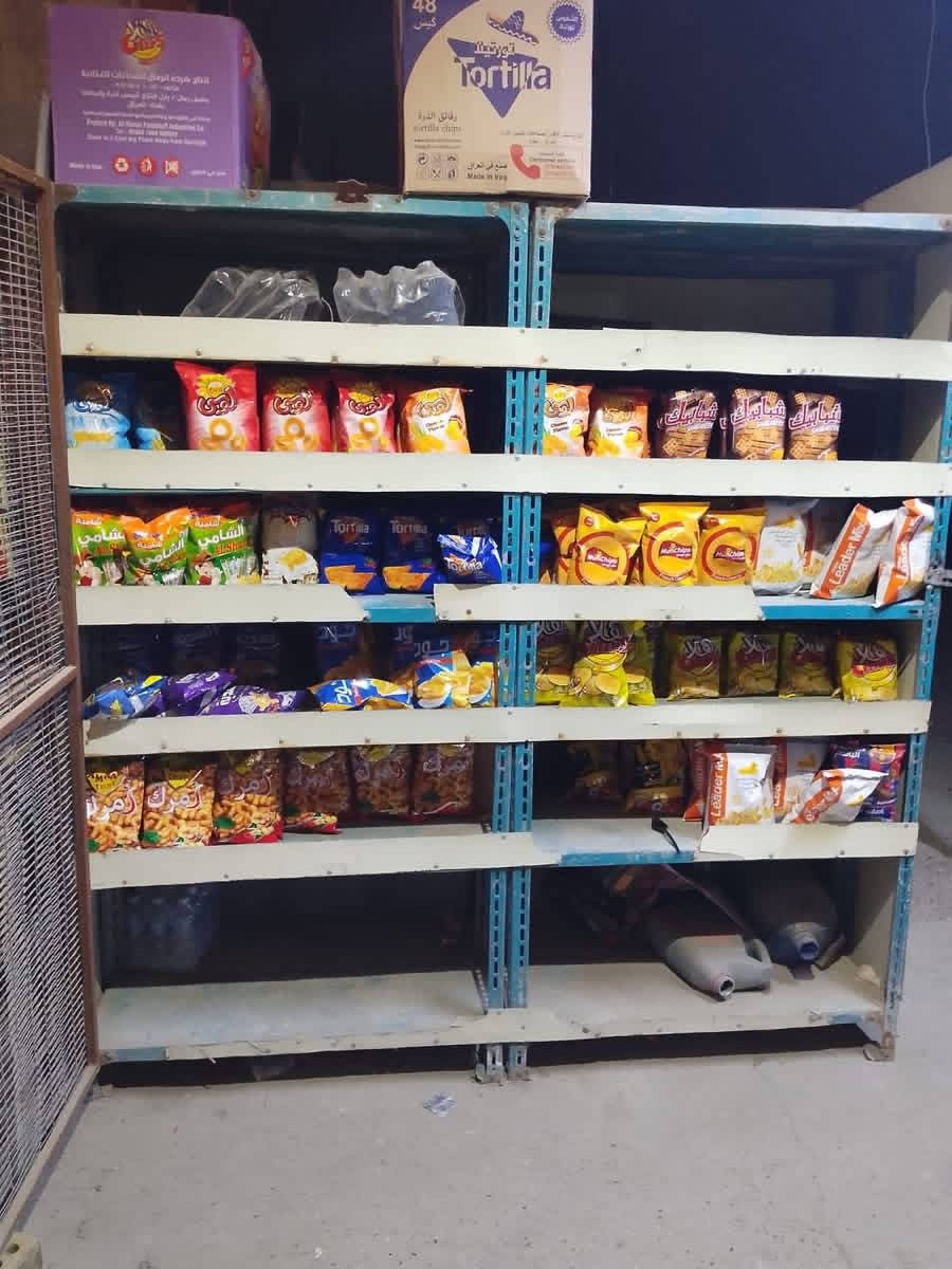 اسواق للبيع بشعلة بقطاع ١٢ مقابيل مدرسة النزاهة ***********
