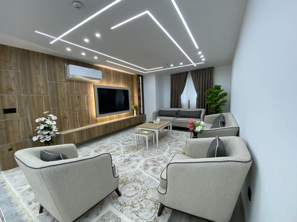 ‏شقة للإيجار في أربيل
‏ في مجمع سكني لايف تاورز
‏داخل المربع الذهبي
‏شقة متوفر غرفتين وصالة
‏مؤسسة بالكامل Vip
مساحة 173 متر
طابق 8
 اثاث جديد بعد ما مستخدمه 
‏الاستفسار أكثر على ال WhatsApp 
0750 030 3838
0774 030 3838
