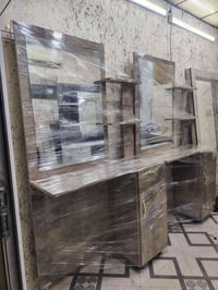 ديكور حلاقه • للبيع • موصل