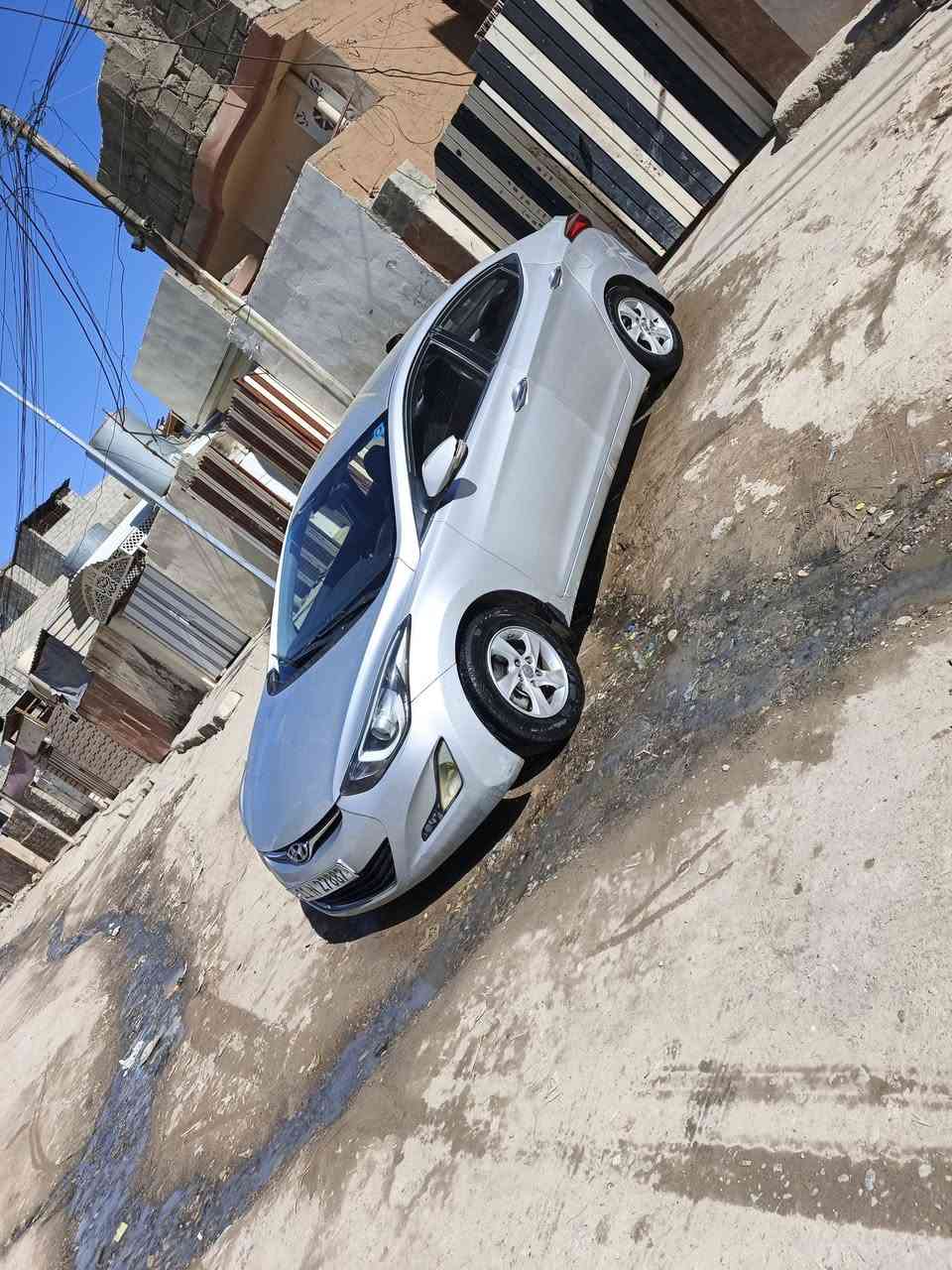 السلام عليكم افانتي موديل 2014خليجي كير محرك شرط طخم امامي خلفي  جديد السيارة جديده بيها تبد
 يل باب خلف السائق بدون ضرار فول مواصفات اليحب يتواصل عل رقم ***********
***********
