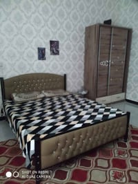 سرير نفرين • حديد • النجف