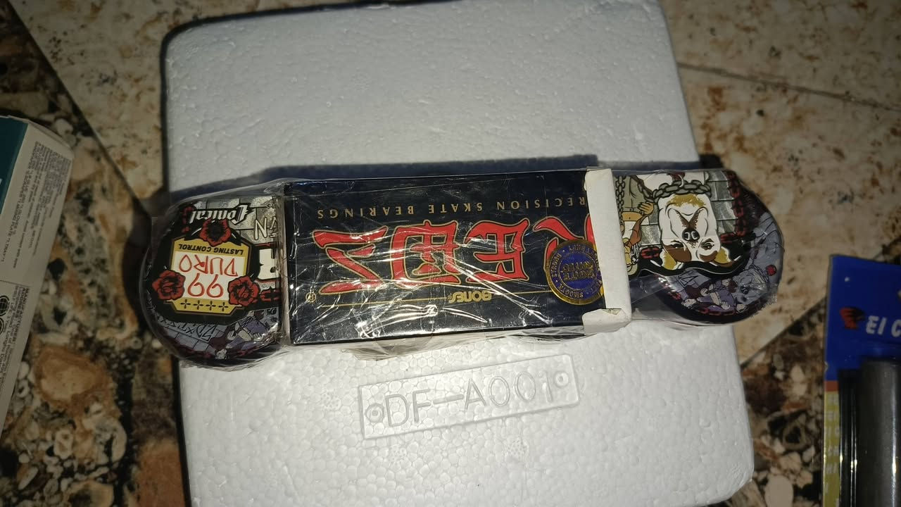 اي قطعه تردون سكرين وعله الواتساب او عله الخاص ***********
