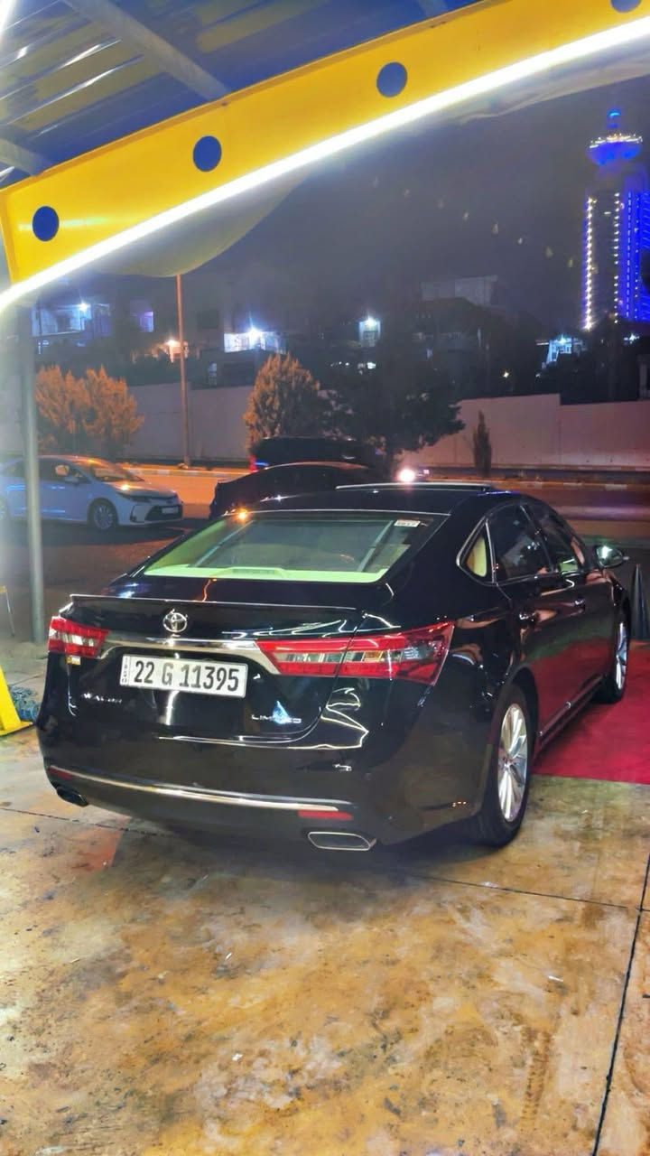 ئه ڤه لون ٢٠١٧ خليجى فول مواصفات
كفالة عامه بدون بارد بدون صبوخ 
ماشية ١٢٧ الف 
سعر ٢٥٥ بيهة مجال 
***********
