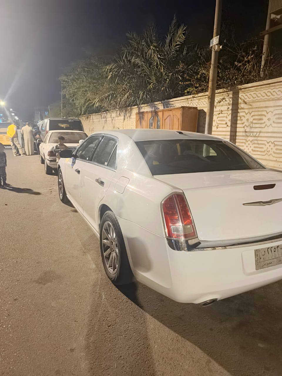 السلام عليكم سياره اوبامه مديل2012 السيارة محدثه2015 بس البجم السياره رقم بغداد راعيه بل بصره السياره وارد أمريكي بيهه طخه بل خشم مال مدكر الكدام والبنيد يعني بدون شاصي ولا تبديل بيهه أربع قطع صبغ مثل ما واضح بل صور وبعد أحلى من الصور السنويه ل2026 بشهر الخامس تتنهي المكان البصره القبله رقم الهاتف ***********السعر 160 وبيهه مجال غليل
