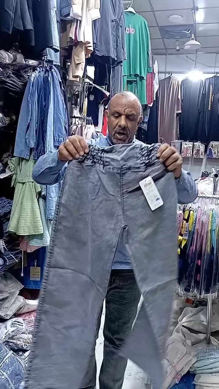 زورونا في مجمع تنزيلات تبارك الرحمن للملابس تجدون انسب لاسعار شرط سعر جمله العنوان الحصوه الشارع العام تقريبا مقابيل جامع اسامه بن زيد..مجاور العم محمد الناصر ابو الغذائيه.هاتف ***********..
