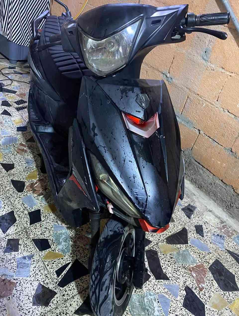 ماكس FS  شحن 5 بطاريات ٣٢ أمبير ٣ نمرات دراجه حلوه ومابيها صوت الهورن شغال الايت شغال الاشاير  يعني الكهربائيات كلهن شغالات لونها اسود وبي احمر معها الشاحن كلشي مابيها 
للبيع او مراوس مع دراجه بانزين مكاني بصره الحيانيه


**إذا كنت صاحب هذا الإعلان وتريد حذفه لأي سبب، رجاءا أرسل رسالة إلى الدعم الفني**