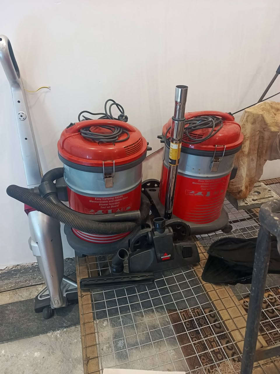 سلام عليكم للبيع مكاني كربلاء واكو توصيل ***********
