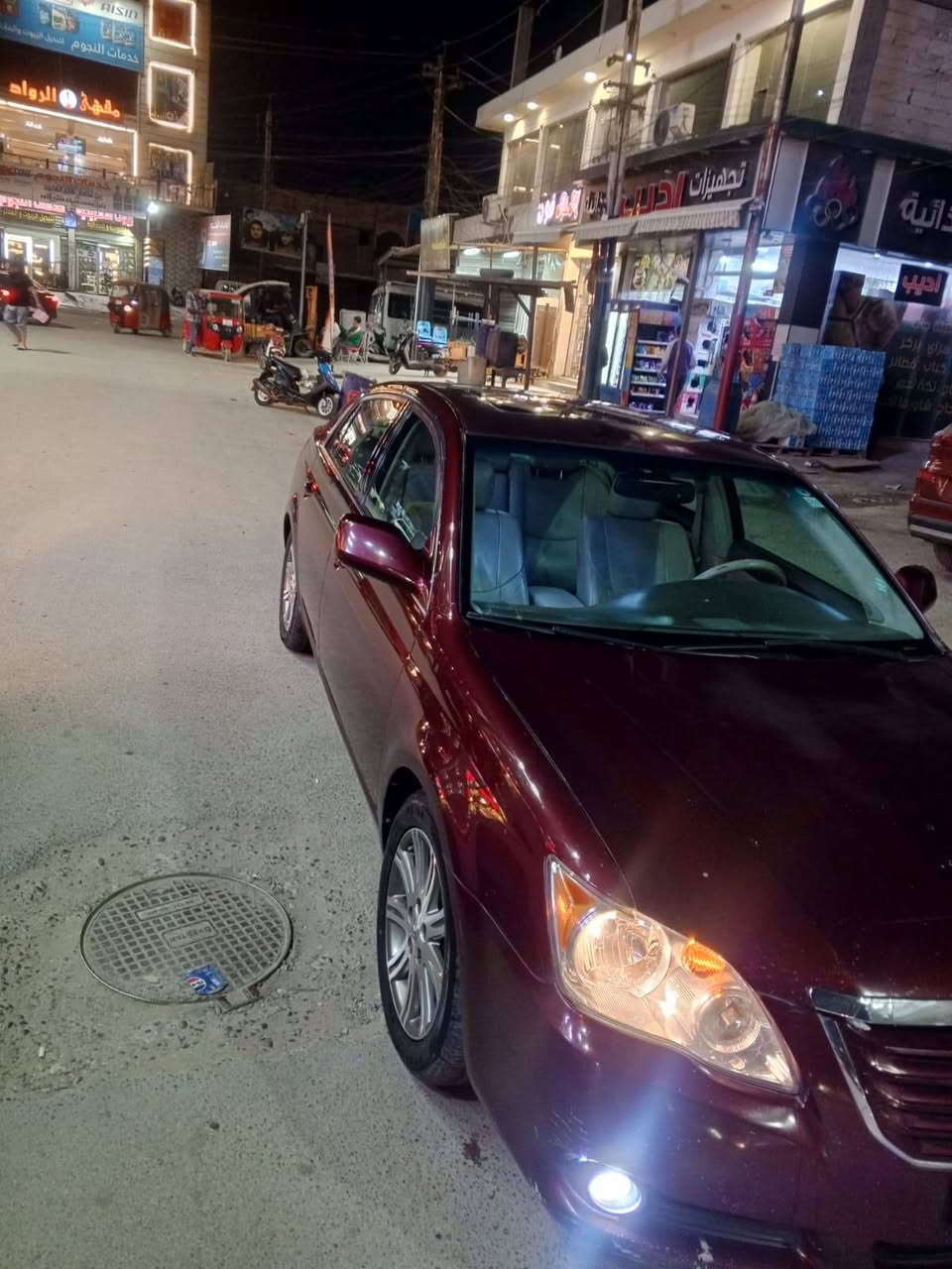 السلام عليكم اخوان للبيع تيوتا افلون موديل 2009 رقم اربيل الدولي رقم وسنويه وهزه كله جديد سياره فول موصفات لاخير سياره كير محرك داخل مكيانيك كله شغال مكفوله كفاله عامه من عده بارد فقط موضح بل سونار السعر 123 ورقه وبيه مجال لشراي للاتصال بل رقم *********** مكان سياره للبيع بغداد, العراق
