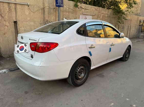 السلام عليكم للبيع فقط النترا مقدسه موديل ٢٠١١ خليجيه فول مواصفات فتحه اشاير بلمري اللون ابيض مكفوله مكينه كير كشر مابيه قطره صبغ الرقم الانكليزي الجديد مكينه الفين دوش الاتصال ***********
