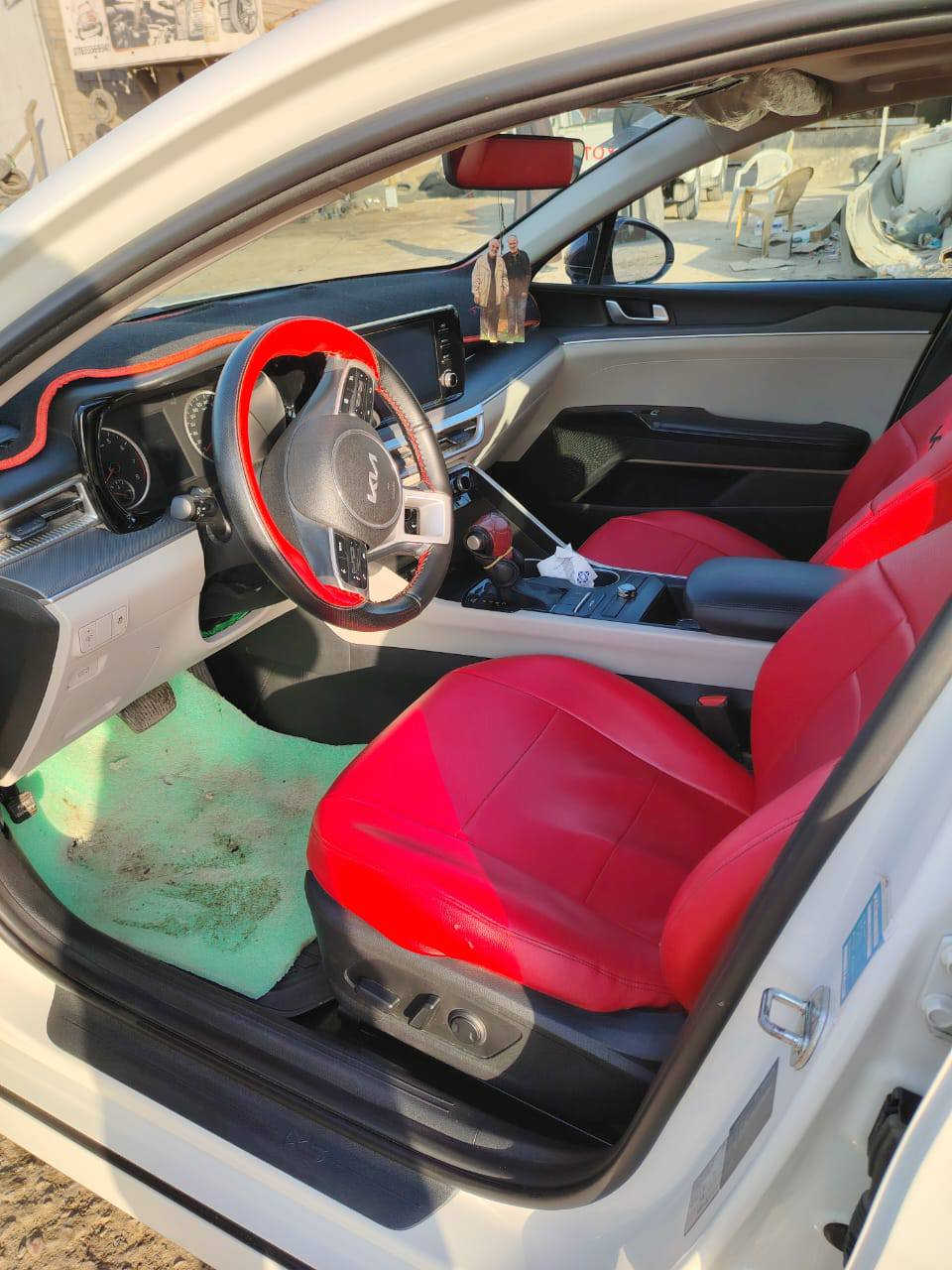 #للبيع_فقط كيا k5 موديل 2023 ماشيه 70الف حقيقي شرط الفحص  السياره مكفوله كفاله عامه من الشخط او الرصعه فول مواصفات للخير  مكينه 2000 مكان السياره بغداد اقواس بغداد السعر 225 مع المجال للستفس‏‪***********‬‏
