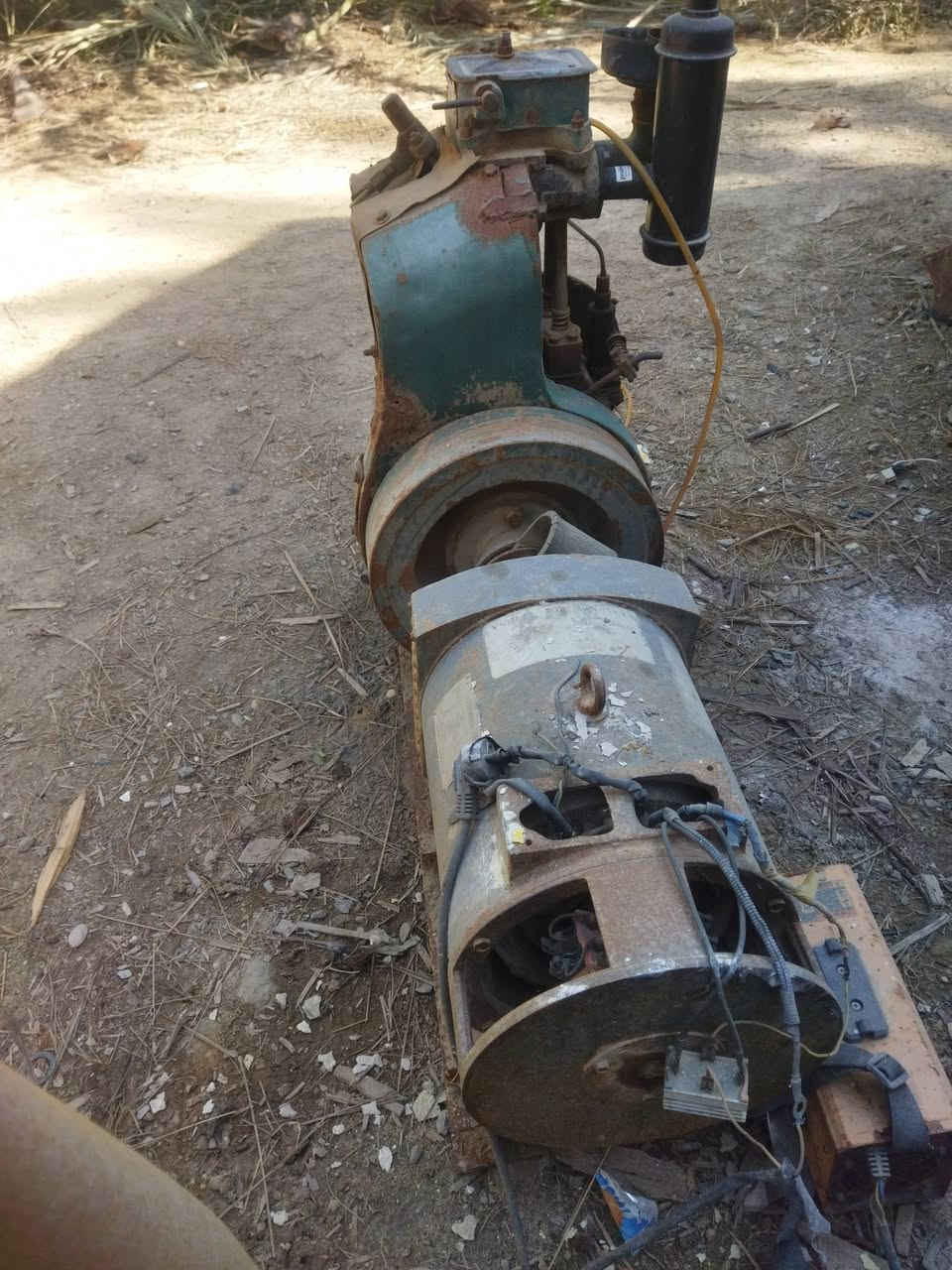 مولد للبيع مكان نجف سعر 350وبيهه مجال ***********
