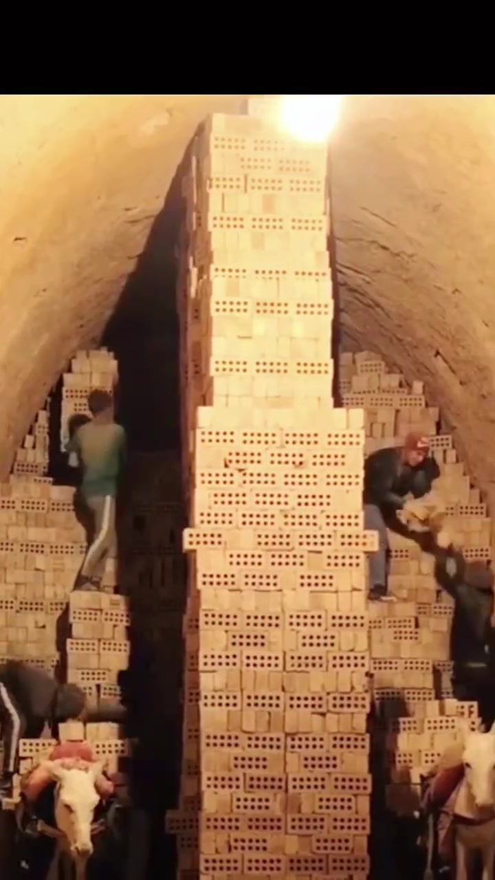 نجهزكم بجود انواع الطابوك كوادر ابو مؤمل لتجهيز الطابوگ الجمهوري والعادي  وابو زينب.
وبسعار مناسبة
وموصفات الطابوگ الجمهوري والعادي المميز
🔴 دقة بالقياسات
🔴 دقة الأركان
🔴 لون ابيض
🔴 قوة و تحمل
🔴 نسبة أملاح ضئيلة كلش
📞📢
اتصل وتدلل
***********
يوجد واتساب

