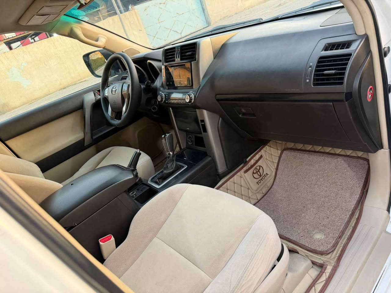 سلام عليكم برادو موديل 2010 كفاله عامه عده بيهه شويه دايره بالبنيد زغير صبغ رقم اربيل جديد سنويه لغايه 31 تبريد منفصل 3قطع سياره جديده جدا ماشيه 70 ألف سعرها 210 دفترين وعشره سعر نهائي عنواني بصره اصمعي الجديد رقمي 
***********
اثير *********** البصرة, العراق
