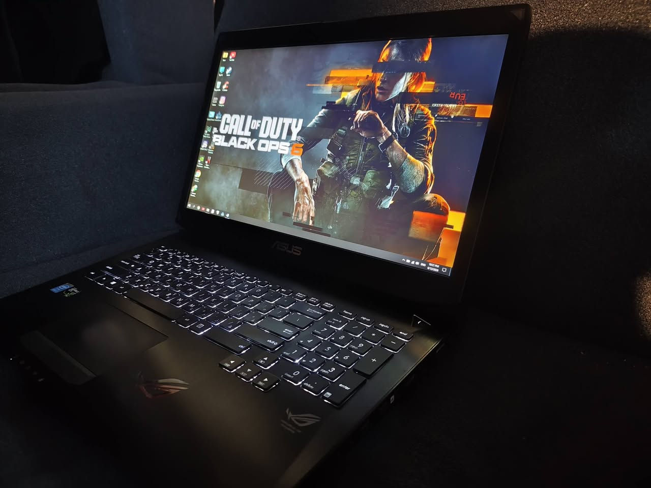 السلام عليكم
لابتوب كيمنك للبيع قوي ومتين 🔥
أسوس G75
معالج Core i7 الجيل الرابع فئة HQ
كارت شاشة خارجي GTX 770M 3G GDDR5
هارد 1 تيرا ssd 
رام 20 كيكا
كيبورد ضوئي مع اضائة اللوكو الشهير لROG خلف الشاشة
منصب عليها ويندوز خفيف مخصص للالعاب 
مع العاب قوية وموضحة بالصور هدية
السعر خاص


**إذا كنت صاحب هذا الإعلان وتريد حذفه لأي سبب، رجاءا أرسل رسالة إلى الدعم الفني**