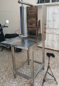 شوايه شاورمه • نظيفه • جاهزه
