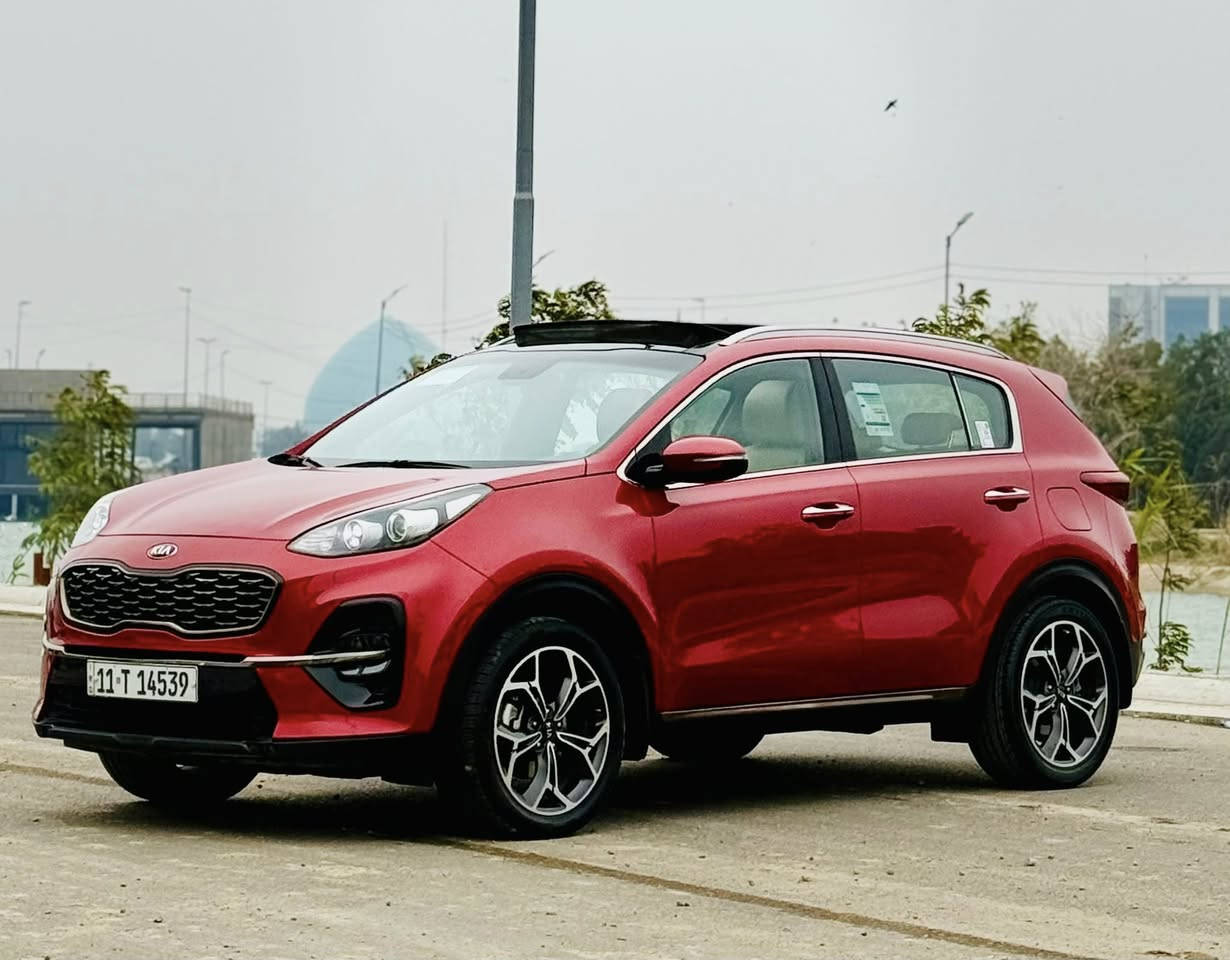 السلام عليكم
كيا سبورتج خليجي جيتي لاين موديل 2020
 الشركة الدولية ع ايد وحدة من الزيرو
ماشية72 حقيقي
فول مواصفات ١/١ معروفة 
محرك ٢٠٠٠ دوش 
رقم بغداد تحويل ثاني يوم
مكفولة عام من الصبغ والتبديل 
بانوراما.
بصمة دخول وتشغيل.
سايد بريك بصمة.
مانع منحدرات.
شاشة كبيرة.
اريل نفكيشن.
شاحن واير ليس .
تشغيل عن بعد
شفتات سرعة.
اوتو هولد.
جنطة كهرباء.
كشنات جلد بلادي و كهرباء.
.داخل لونين حمصي واسود.
حساس امامي وخلفي.
خمسه ويل كب .
قطعتين تبريد بيانو.
كامرة خلفيه.
تحكم ستيرن.
شاشه قرائه الاعطال
 .3 انضمة قيادة  
سيارة جاهزة من كل النواحي صدر تايرات
السعر 198 بيه مجال بسيط جدا
الاستفسار ***********
العنوان بغداد
