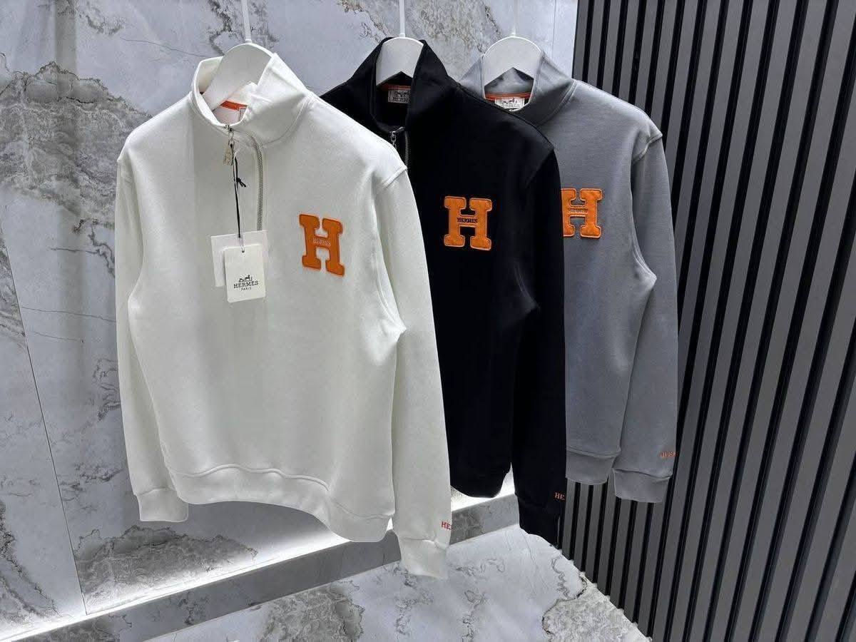 شلعه ملابس القطعه على 7 الف  تشيرت اردان

وهودي على 10 و على 7

المعامل الحسينيه ***********
