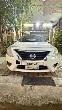 سيارة نيسان صني  مديل 2021  ماشية 130  رقم اربيل القديم (شركة ) ما بيه...