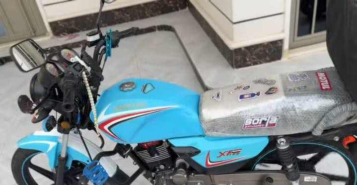 السلام عليكم ورحمة الله دراجه شاينك مرقم  صلاح الدين دراجه كفاله عامه شاصي ومكينه موديل23 الدراجه فقط ستاند وسط وشاشه يرادله مكاني تكريت ***********اتصال 
***********واتس اب
