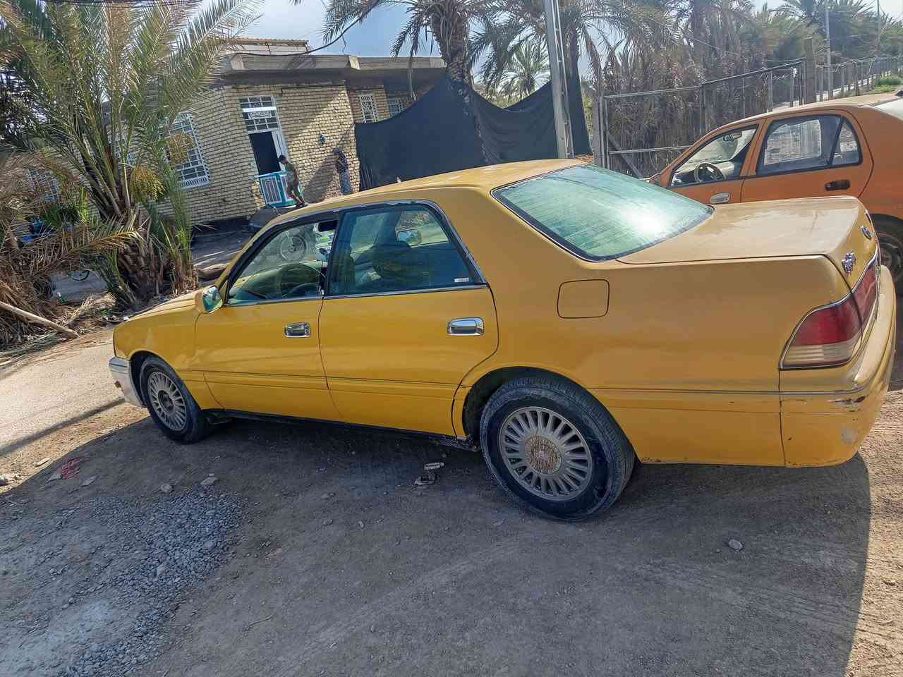 يا الله راس ثور مديل 2000 مكينه وكير خير من الله حداديه ممتازه  بيه كص مالك نجف تبريد جاهزه سعر البيع 45 ورقه العنوان نجف بسمي وكاله عامه@ موبايل ***********
