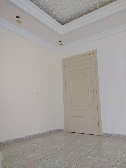 #صباغ #صبغ داخلي وخارجي للبيوت والمحلات التجاريه # معالجة الرطوبه #صبغ اسطح عازل للرطوبه فلانكوت #تصليح وترميم السيراميك بأسعار مناسبه ***********واتساب وڤايبر
