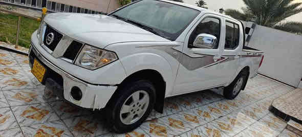 السلام عليكم للبيع نيسان نيفاره موديل 2014 سياره نضيفه و جاهزه تبريد حداديه كير  مكينه مفتوح فقط الوجه مالتها مدل زنجيل  سياره ماشيه 145الف مكفوله كفاله عامه ما عدا الباب البدي صبغ نص من عنده   فقط سياره لا فتح ولا تبديل و بيها لايت زنون اصلي     …السعر 122وبيه مجال الاستفسار ***********
