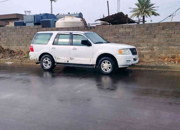 السلام عليكم. فورد اكسبدشن 2005. محرك وگير حاويه. صدر نص عمر. رقم بغداد. تحويل مباشر. السعر٧٥
