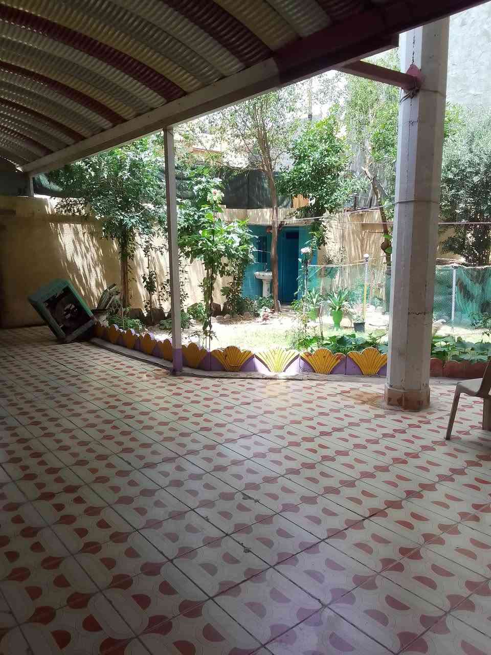 السلام عليكم بيت للبيع مساحته 300م خمس غرف نوم صاله وهول معزول مطبخ حتر وبارد صحيات داخليه وخارجيه حديقه كبيره كراج يسع سيارتين للاستفسار خاص


**إذا كنت صاحب هذا الإعلان وتريد حذفه لأي سبب، رجاءا أرسل رسالة إلى الدعم الفني**