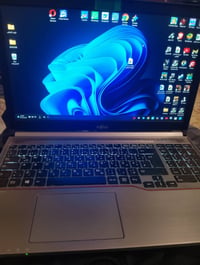 الابتوب للمراوس pc او للبيع   لابتوب Fujitsu LIFEBOOK E756 ياباني أصلي...