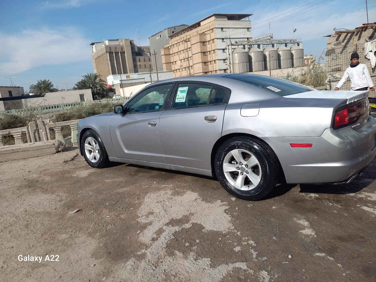 سلام عليكم جارجر 14 رقم ذي قار راعيها بصره مكينه سته سلندر بيه باب سائق وبنيد وهلال لخلفي عكس السائق صبغ سياره جاهزه كير مكينه تبريد كله جاهز سعر 138 مكان السياره بصره للإستفسار ***********
