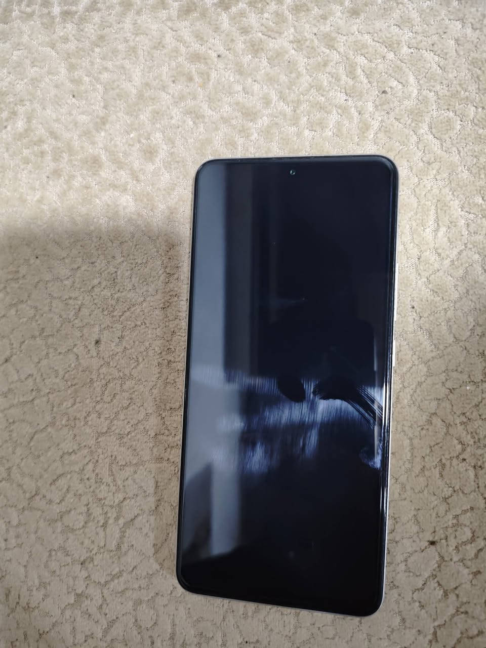 Poco F5 Pro للبيع
ذاكرة 512 رام 12+6
شاشة 120HZ
بطارية 5160 شاحن 66W
ببجي 120 فريم
كاميرا 64MB
للتواصل***********
