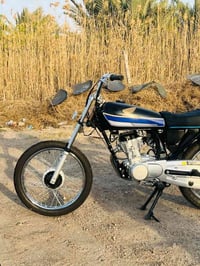 يولد وين الجنايه دراجه توه معمره صار اله 10تيام عل سحك  للبيع سجي نامه...