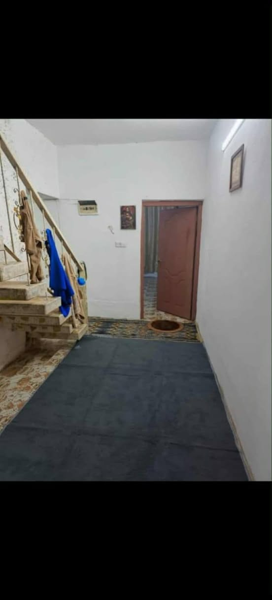 دار للبيع 
زعفرانيه 
نهاية اربع شوارع فرع عزوز ابو كباب 
طابق ارضي مساحه 100متر 
استقبال +صاله +غرفه 
صحيات 
السعر 63مليون 
قابل تفاوض 
للاستفسار 
***********
