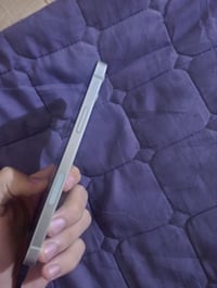 ايفون ١٢ • ١٢٨ • بطاريه ٧٦