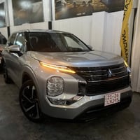 ميتسوبيشي اوتلاندر • ٢٠٢٤ • ١٧٧١٠ كم