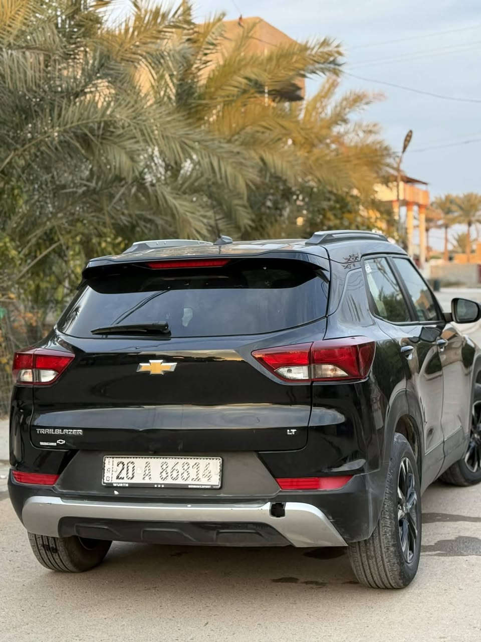 السلام عليكم للبيع سياره بليزر موديل ٢٠٢٣ سياره خير من الله سياره بسمي رقم نكليزي تخم تاير كامرة خلفيه السعر ١٥٥ وبيهة مجال الاتصال ***********
