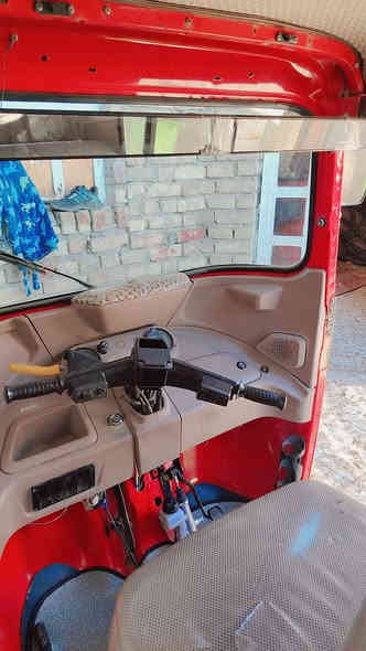 السلام عليكم شباب تكتك  حلوة  نفس  ماموضح الصوره موديل 22
محرك ما مفتوح  التكتك كفاله  العنوان بغداد
 السعر خاص التصال ***********
