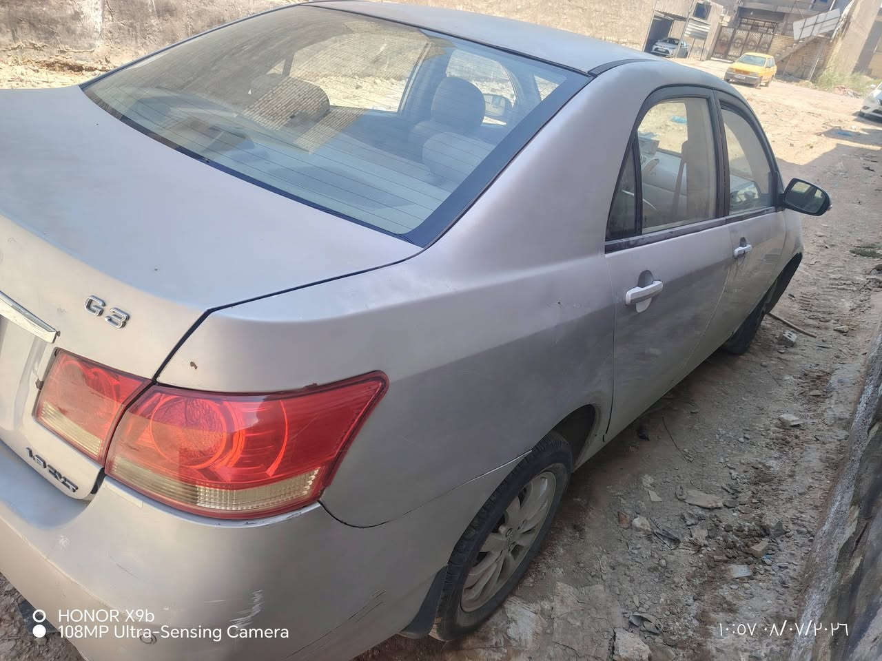 السلام عليكم byd g3 2015 كير ومحرك خير من الله كشر مثل ماموضح بصور تجي تفحص وجيك تريد تسوي سونر انته حر سيارا باسمي سعر 42وبيها مجال للشراي مجود خاص و على الخط *********** مكانها بغداد ابو غريب قرب بدور بغداد
