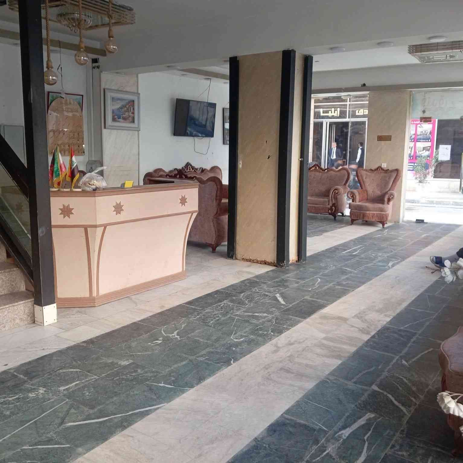 فندق رحاب المدينه
كربلاء سوق السلالمه
اهل الناصريه الكم خصم
***********
