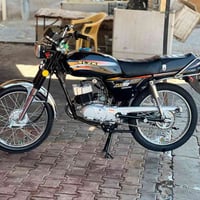 AX100 • سوزوكي • ميسان