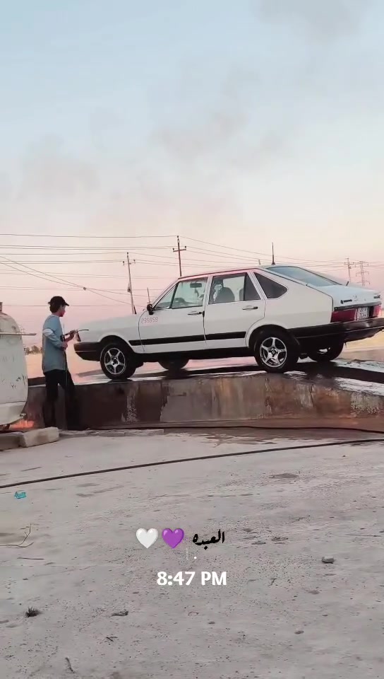 من بعد السلام
سياره برازيلي 85 
كير محرك جيتا ونشاط فول
صدر وتايرات جدد 
كهربائيات كله شغاله
حجم18
السياره بلاديه بيها بس الباب السكن والوراه بيهن رش خفيف واضح بالصوره 
للاستفسار الاتصال ب ***********
#ادمن_وافق
