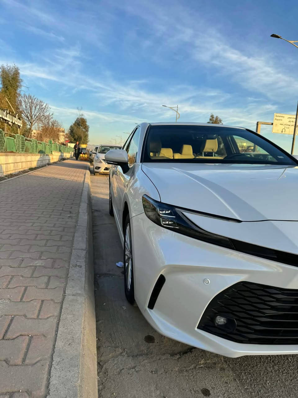 toyota camry 2025LE xliji

تۆیۆتا کامری 2025LE خلیجی فول مواسەفات ٦٠٠٠رۆشتوە وەکو سفر وایە سەیارەکە زۆر جوان و پاکە هیچی نیە سەیارەکە بەس بۆنیدی بۆیاخ ئەستورە

سعر:٢٩٠گەلا

*********** شمشمل, السليمانية
