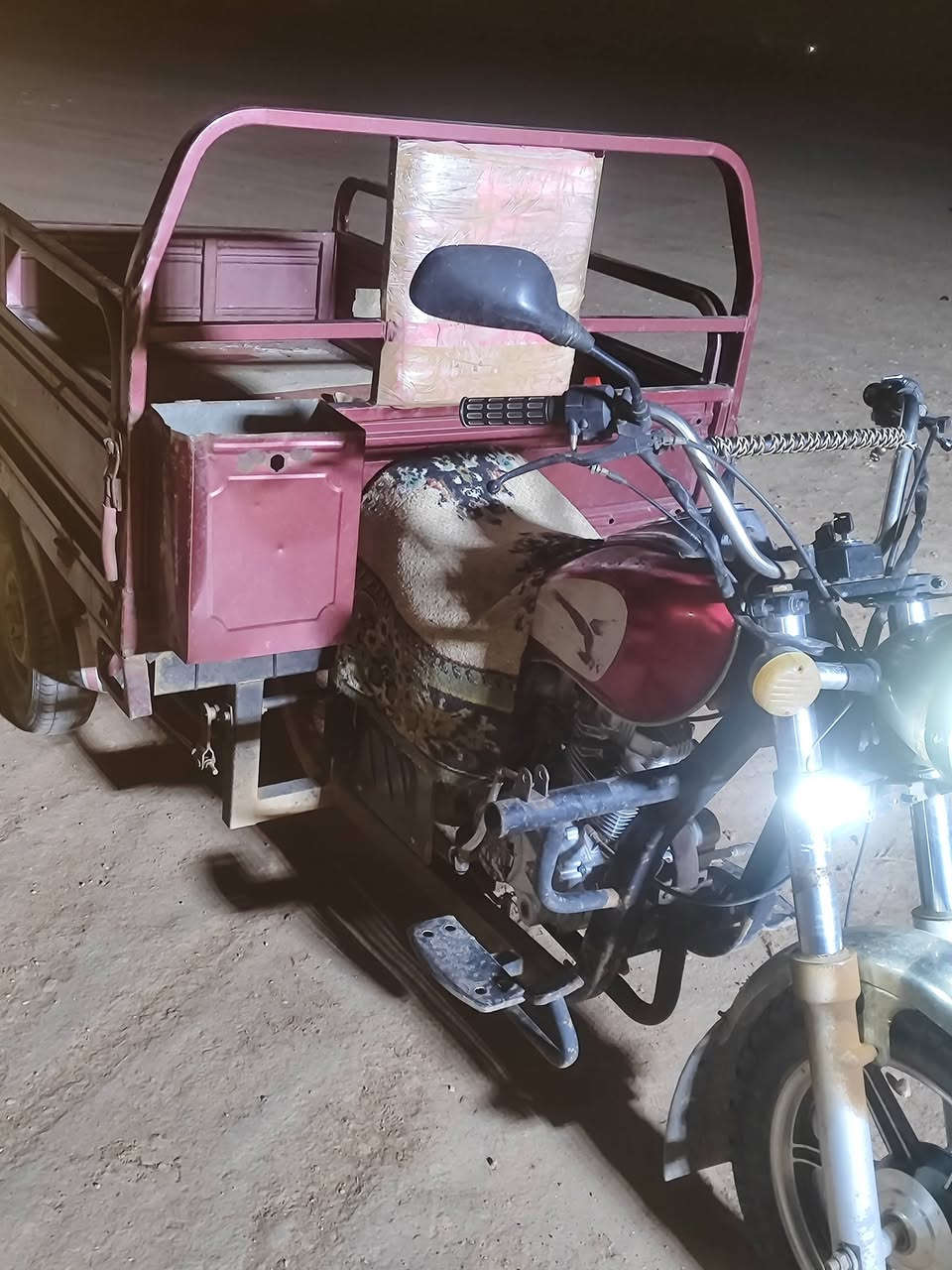 سلام عليكم ستوته  ام الطير موديل 20 مكينه 23 نضيفه مكفوله مثل ما كدامك تصوير بليل 
اوراق كامله اصولية  مكاني ديالى بلدروز 
***********
متواجد عل نت وعل خط
