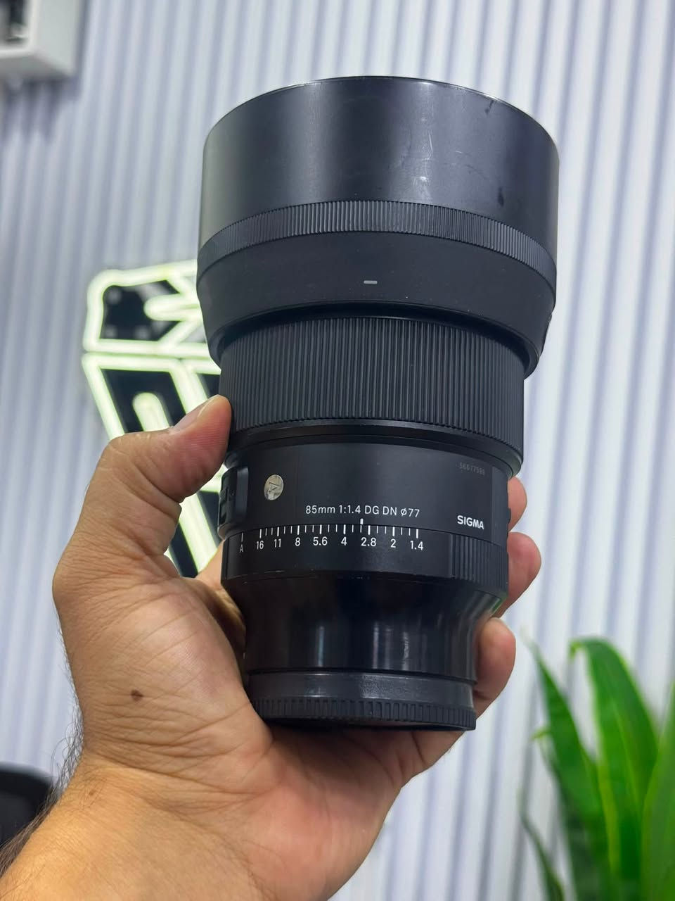#daste_dw_مستعمل
———————————
#sigma 85mm F1.4 DG DN mark 2 for sony
Clean 90%


**إذا كنت صاحب هذا الإعلان وتريد حذفه لأي سبب، رجاءا أرسل رسالة إلى الدعم الفني**